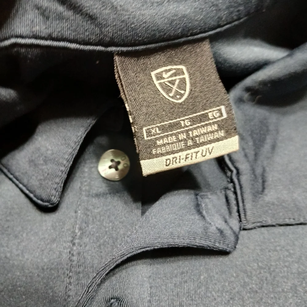 Nike‎ Men's Navy Polo Shirt with Striped Design